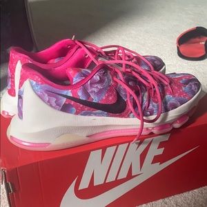 KD 8 Aunt Pearls Size 12 Men’s